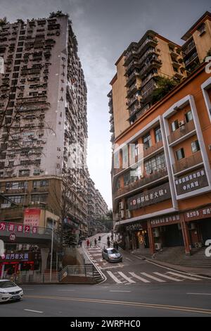 Chongqing, CHINA - 10. Mai 2021 : Dies ist die Jiefangbei Fußgängerzone Chongqing, ein berühmtes Einkaufs- und Reiseziel in der Innenstadt Stockfoto