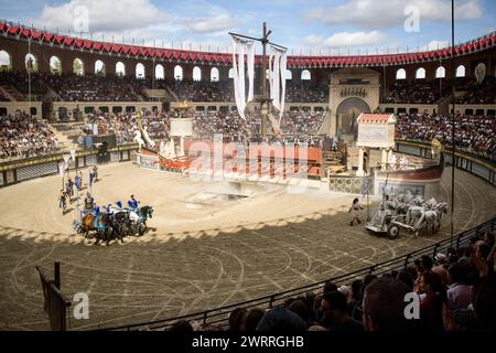 Pferderennen in Puy du Fou Stockfoto