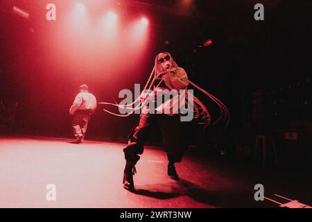 Kopenhagen, Dänemark. März 2024. Die US-amerikanische R&B-Gruppe emotional Oranges gibt ein Live-Konzert im Pumpehuset in Kopenhagen. (Foto: Gonzales Photo/Alamy Live News Stockfoto