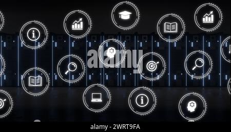 Abbildung eines Netzwerks von digitalen Symbolen über Computerservern Stockfoto