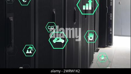 Abbildung mehrerer digitaler Symbole, die sich im Serverraum des Computers befinden Stockfoto