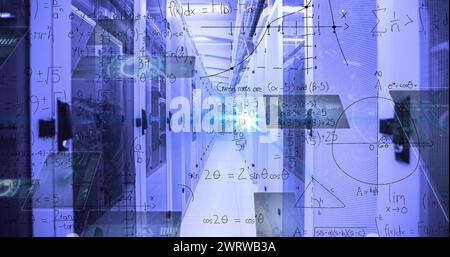 Bild der Datenverarbeitung über dem Serverraum Stockfoto