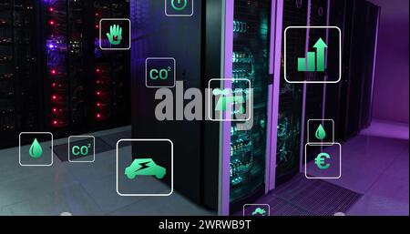 Abbildung von Ökosymbolen und Datenverarbeitung über Computerserver Stockfoto