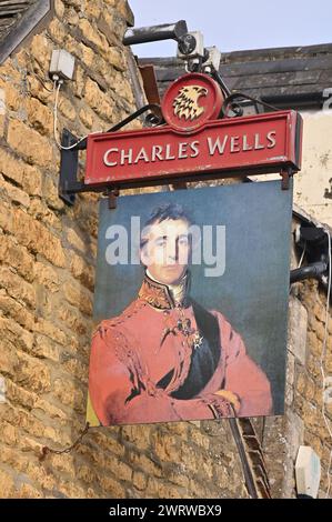 Duke of Wellington Pub-Schild auf dem gleichnamigen Pub-Haus im Dorf Bourton on the Water, Gloucestershire Stockfoto