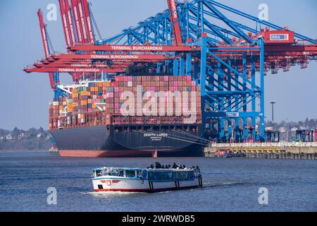 Hafen Hamburg, Waltershofer Hafen, HHLA Containerterminal Burchardkai, Containerfrachter Zenith Lumos, Hamburg, Deutschland Stockfoto