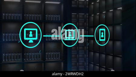 Abbildung: Verbindungen mit Symbolen über Computerservern Stockfoto