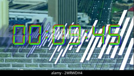Abbildung von Diagrammen und Datenverarbeitung mit Countdown über Stadtbild Stockfoto