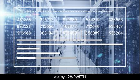 Bild der Datenverarbeitung über Computerserver Stockfoto