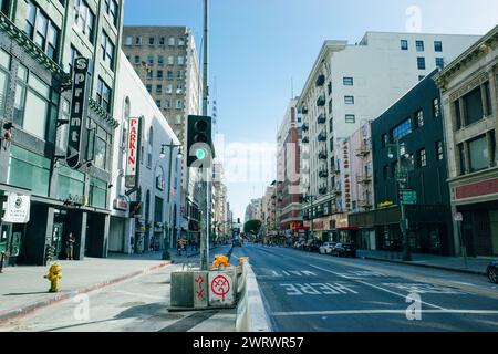 Los Angeles, Kalifornien, USA - 2. märz 2024 Straße in der Innenstadt. Hochwertige Fotos Stockfoto