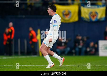 Villarreal, Spanien. März 2024. Leonardo Balerdi von Olympique Marseille feiert das Tor beim Achtelfinale zwischen Villarreal CF und Olympique Marseille, das am 14. März 2024 im La Ceramica Stadion in Villarreal, Spanien, gespielt wurde. (Foto: Sergio Ruiz/PRESSINPHOTO) Credit: PRESSINPHOTO SPORTS AGENCY/Alamy Live News Stockfoto