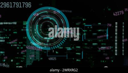 Abbildung: Drehbare sichere Sperre über der Datenverarbeitung auf schwarzem Hintergrund Stockfoto