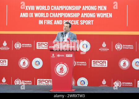 ISTANBUL, TURKIYE - 2. SEPTEMBER 2023: Bürgermeister von Istanbul Ekrem Imamoglu in Feuer- und Rettungssport-Weltmeisterschaft in Istanbul Stockfoto