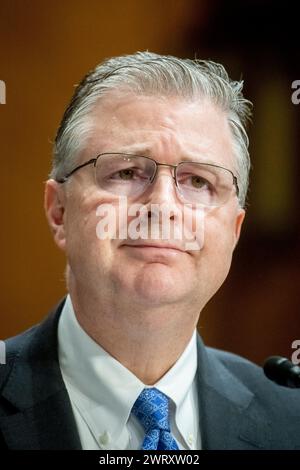 Washington, Vereinigte Staaten. März 2024. Daniel J. Kritenbrink, Assistant Secretary, Bureau of Ostasien and Pacific Affairs, US Department of State, erscheint am Donnerstag, den 14. März 2024, vor einer Anhörung des Senatsausschusses für auswärtige Beziehungen, um die Strategie der USA in der Pazifikinselregion zu untersuchen. Quelle: Rod Lamkey/CNP/dpa/Alamy Live News Stockfoto