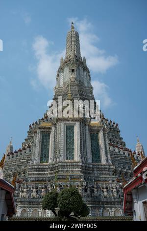 Architektonische Details vom Wat Arun Ratchawararam Tempel Bangkok, Thailand Stockfoto