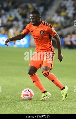 Columbus, Ohio, USA. März 2024. Der Houston Dynamo FC-Stürmer Ibrahim Aliyu (18) übernimmt den Ball gegen den Houston Dynamo FC in ihrem Spiel in Columbus, Ohio. Brent Clark/Cal Sport Media/Alamy Live News Stockfoto