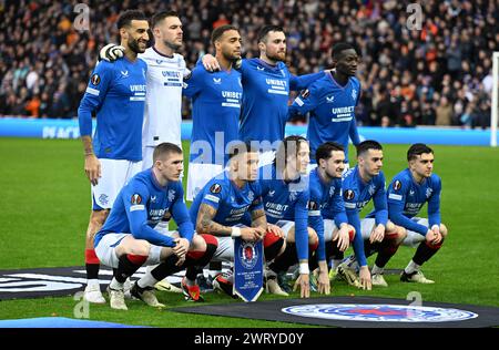 Glasgow, Großbritannien. März 2024. Das Team der Rangers während des Achtelfinale der UEFA Europa League im Ibrox Stadium, Glasgow. Der Bildnachweis sollte lauten: Neil Hanna/Sportimage Credit: Sportimage Ltd/Alamy Live News Stockfoto