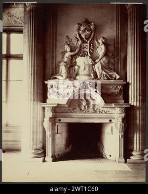 Château de Maisons-Lafitte. Eugène Atget, Fotograf (Französisch, 1857 - 1927) 1910 aufwendig gestaltetes Kaminstück. (Rückseitig, gedruckt) in der Hand des Künstlers mit Bleistift: Betitelt und nummeriert '6711'; Stockfoto