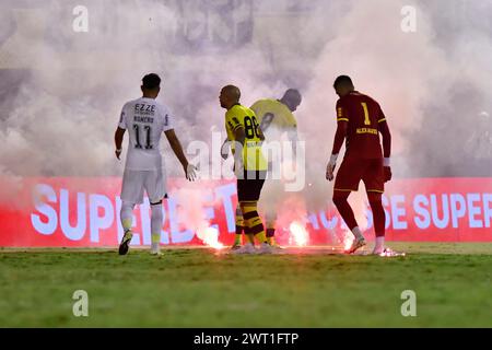 São Bernardo do Campo (SP), 14/03/2024 - Futebol/São BERNARDO-CORINTHIANS - Fans aus Korinthen - Spiel zwischen São Bernardo x Corinthians, gültig für die zweite Phase der Copa do Brasil, die im 1. De Maio Stadion in São Bernando, Stadt São Paulo, ausgetragen wird; in der Nacht von diesem Donnerstag, dem 14.. (Foto: Eduardo Carmim/Alamy Live News) Stockfoto