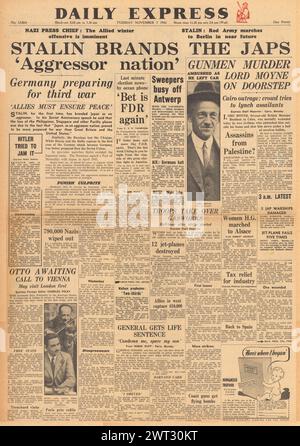 1944 Daily Express-Titelseite, auf der Lord Moyne ermordet wurde, und Stalin-Marken Japan-Aggressoren Stockfoto