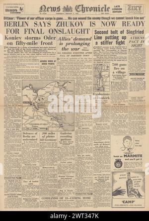 1945 News Chronicle berichtet über den Vormarsch der Roten Armee auf Berlin Stockfoto