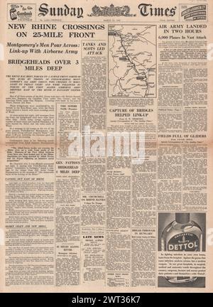 1945 Sunday Times auf der Titelseite der Alliierten über den Rhein Stockfoto