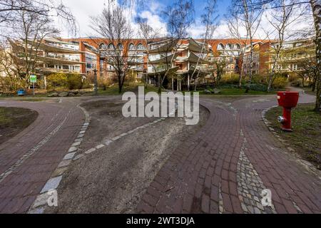 Architektenhäuser am Fraenkleufer in der Nähe des Landwehrkanals in Kreuzberg, Berlin Stockfoto