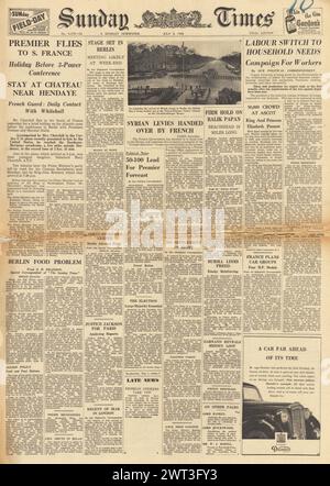 Die Titelseite der Sunday Times 1945 berichtet, dass Churchill nach Bordeaux fliegt, Royal Ascot und die britischen Streitkräfte in Berlin paraden Stockfoto