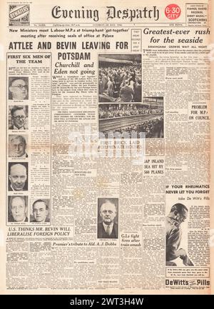 1945 Abends Versand auf der Titelseite des neuen Kabinetts bekannt gegeben und Attlee und Bevin gehen nach Potsdam Stockfoto