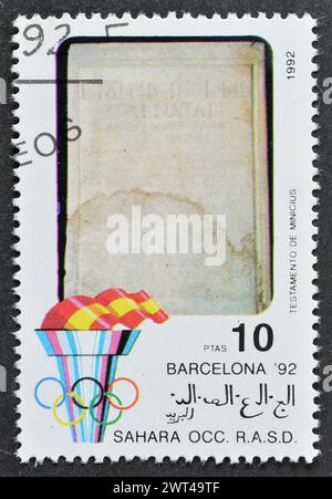 Gestempelte Briefmarke von Sahara, die die Olympischen Sommerspiele in Barcelona fördert, um 1992. Stockfoto