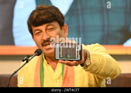 Neu-Delhi, Indien. März 2024. NEW DELHI, INDIEN - 15. MÄRZ: BJP-Kandidaten für die bevorstehenden Lok Sabha-Wahlen, Manoj Tiwari während einer Pressekonferenz im BJP-Hauptquartier in Delhi, Pant Marg, am 15. März 2024 in Neu-Delhi, Indien. (Foto: Sanchit Khanna/Hindustan Times/SIPA USA) Credit: SIPA USA/Alamy Live News Stockfoto