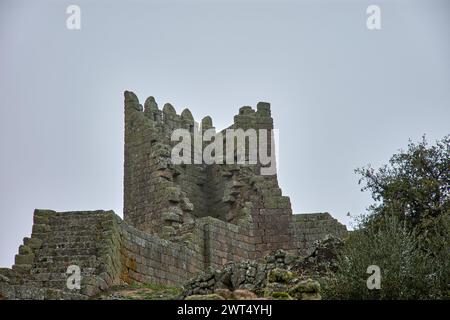 Ruinen der Stadtmauern von Marialva, Portugal Stockfoto