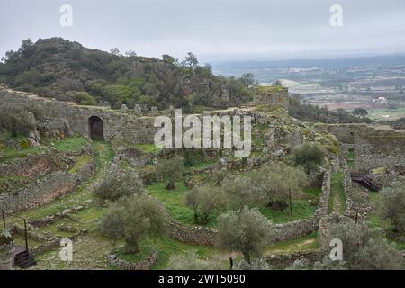 Ruinen der Stadtmauern von Marialva, Portugal Stockfoto