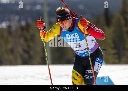 Canmore, Alberta, Kanada. März 2024. Florent Claude aus Belgien in Aktion während des 10-km-Sprintwettbewerbs der Herren beim BMW IBU World Cup Biathlon 2024 Canmore. Quelle: Jozef Karoly/Alamy Live News. Stockfoto