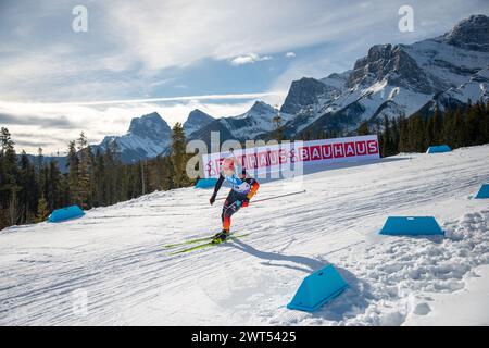 Canmore, Alberta, Kanada. März 2024. Philipp Nawrath aus Deutschland in Aktion beim 10-km-Sprint der Herren beim BMW IBU World Cup Biathlon 2024 Canmore. Quelle: Jozef Karoly/Alamy Live News. Stockfoto