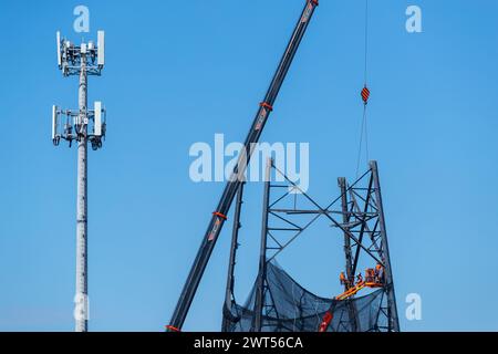 Der Waverley Communication Tower in Australien wird abgerissen. Sie wurde 1945 gebaut und spielte eine entscheidende Rolle bei der Mondlandung Apollo 11 der NASA im Jahr 1969. Stockfoto