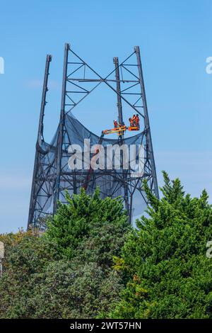 Der Waverley Communication Tower in Australien wird abgerissen. Sie wurde 1945 gebaut und spielte eine entscheidende Rolle bei der Mondlandung Apollo 11 der NASA im Jahr 1969. Stockfoto