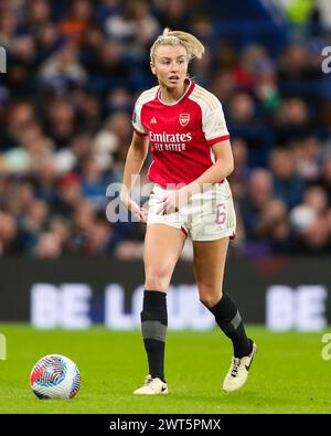 London, Großbritannien. März 2024. Arsenals Leah Williamson im Kampf gegen das Spiel Chelsea FC Women gegen Arsenal Women's Super League in Stamford Bridge, London, England, Großbritannien am 15. März 2024 Credit: Every Second Media/Alamy Live News Stockfoto