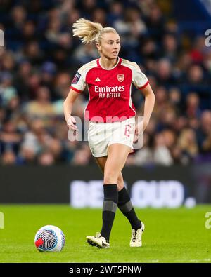 London, Großbritannien. März 2024. Arsenals Leah Williamson im Kampf gegen das Spiel Chelsea FC Women gegen Arsenal Women's Super League in Stamford Bridge, London, England, Großbritannien am 15. März 2024 Credit: Every Second Media/Alamy Live News Stockfoto