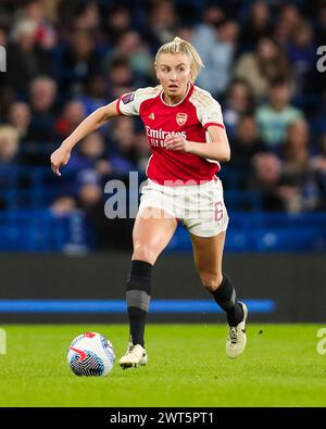 London, Großbritannien. März 2024. Arsenals Leah Williamson im Kampf gegen das Spiel Chelsea FC Women gegen Arsenal Women's Super League in Stamford Bridge, London, England, Großbritannien am 15. März 2024 Credit: Every Second Media/Alamy Live News Stockfoto