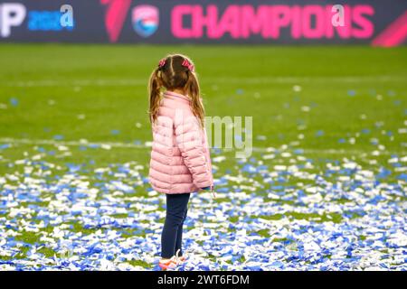 Harrison, Usa. März 2024. Alex Morgan Tochter Charlie nach dem NWSL Challenge Cup Spiel 2024 gegen NJ/NY Gotham FC in der Red Bull Arena am 15. März 2024 in Harrison, New Jersey. Quelle: Brazil Photo Press/Alamy Live News Stockfoto