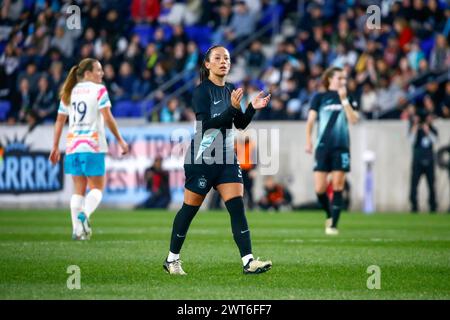 Harrison, Usa. März 2024. Bruninha vom Gotham FC während eines Spiels gegen den San Diego Wave 2024 NWSL Challenge Cup in der Red Bull Arena am 15. März 2024 in Harrison, New Jersey. Der San Diego Wave FC besiegte den NY/NJ Gotham FC 1-0 und gewann den NWSL Challenge Cup. Quelle: Brazil Photo Press/Alamy Live News Stockfoto