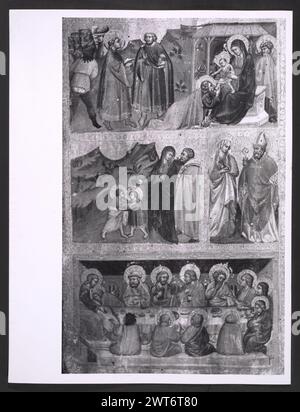 Umbria Perugia Trevi Palazzo Communale, Pinakoteca9. Hutzel, Max 1960-1990 Blick auf die Fassade des Palazzo Communale aus dem 15. Jahrhundert und die Piazza Mazzini. Blick auf die feine Sammlung umbrischer Gemälde, Skulpturen, Metallarbeiten und Deruta Maiolica in der Pinacoteca. Besonders hervorzuheben ist eine Skulpturengruppe, die ein hervorragendes Beispiel für den großen Bildhauer Cesare Aureli aus dem 19. Jahrhundert ist. Die Fotos zeigen auch die enzykolpedische Sammlung umbrischer Gemälde (14. Bis 16. Jahrhundert), die von Werken von Giovanni Spagna, Giusto di Grand und Pinturricchio hervorgehoben werden. Objektnotizen: Hutzel drehte diese Kampagne 198 Stockfoto