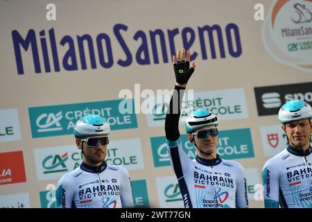 Pavia, Italien. März 2024. MOHORIC Matej wartet mit Gesten auf den Start des Herren-Elite-Rennens des eintägigen Radrennens von Mailand-Sanremo (288 km) von Pavia und nach Sanremo (Nordwest-Italien) am Samstag, den 16. März 2024. Sport - Radsport . (Foto: Gian Mattia D'Alberto/Lapresse) Credit: LaPresse/Alamy Live News Credit: LaPresse/Alamy Live News Stockfoto