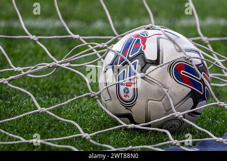 EFL Puma Match Ball während des Sky Bet Championship-Spiels zwischen Middlesbrough und Blackburn Rovers im Riverside Stadium, Middlesbrough am Samstag, den 16. März 2024. (Foto: Trevor Wilkinson | MI News) Credit: MI News & Sport /Alamy Live News Stockfoto