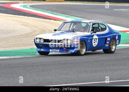 Scarperia, 2. April 2023: Ford Capri RS 2600 1973 im Einsatz beim Mugello Classic 2023 auf dem Mugello Circuit in Italien. Stockfoto