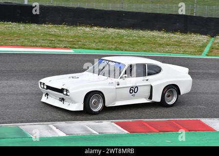 Scarperia, 2. April 2023: Ford Capri RS 3100 Köln 1974 im Einsatz beim Mugello Classic 2023 auf dem Mugello Circuit in Italien. Stockfoto