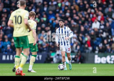 West Bromwich, Großbritannien. März 2024. Während des EFL Sky Bet Championship-Spiels zwischen West Bromwich Albion und Bristol City bei den Hawthorns, West Bromwich, England am 16. März 2024. Foto von Stuart Leggett. Nur redaktionelle Verwendung, Lizenz für kommerzielle Nutzung erforderlich. Keine Verwendung bei Wetten, Spielen oder Publikationen eines einzelnen Clubs/einer Liga/eines Spielers. Quelle: UK Sports Pics Ltd/Alamy Live News Stockfoto