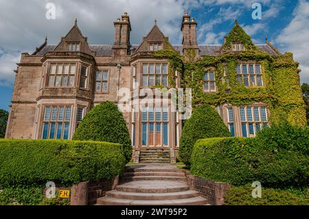 Irland, Das Muckross House in Killarney, County Kerry. Entworfen von William Burn und erbaut im Jahr 1843. Anzeigen Stockfoto