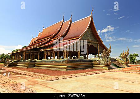 Öffentliche Sehenswürdigkeit Sirindhorn Wararam Phu Prao Tempel (Wat Phu Prao) in der Provinz Ubon Ratchathani, Thailand Stockfoto