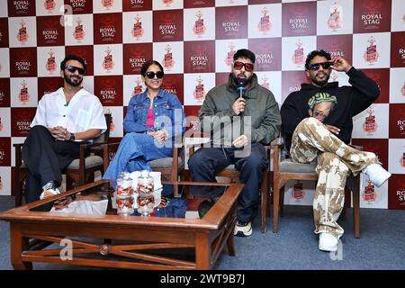 Die Sänger Ali Merchant und Neeti Mohan begleiten die Rapper Badshah und Dino James auf der Pressekonferenz des Royal Stag Boombox Music Festivals von Seagram am 16. März 2024 in Jaipur, Rajasthan, Indien. (Foto von Vishal Bhatnagar/NurPhoto)0 Credit: NurPhoto SRL/Alamy Live News Stockfoto